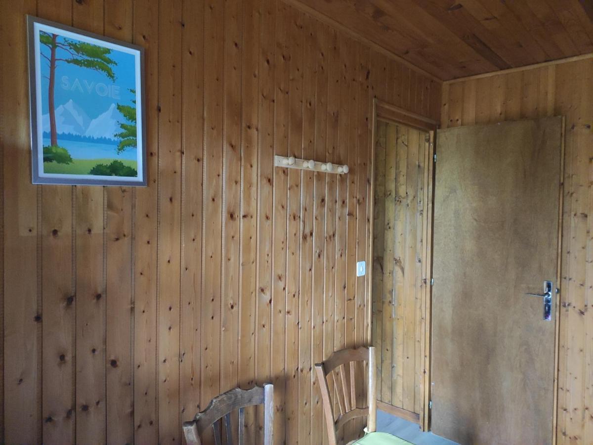 Bel Appartement Au Rez De Chaussee D'Un Chalet Jarrier Ngoại thất bức ảnh