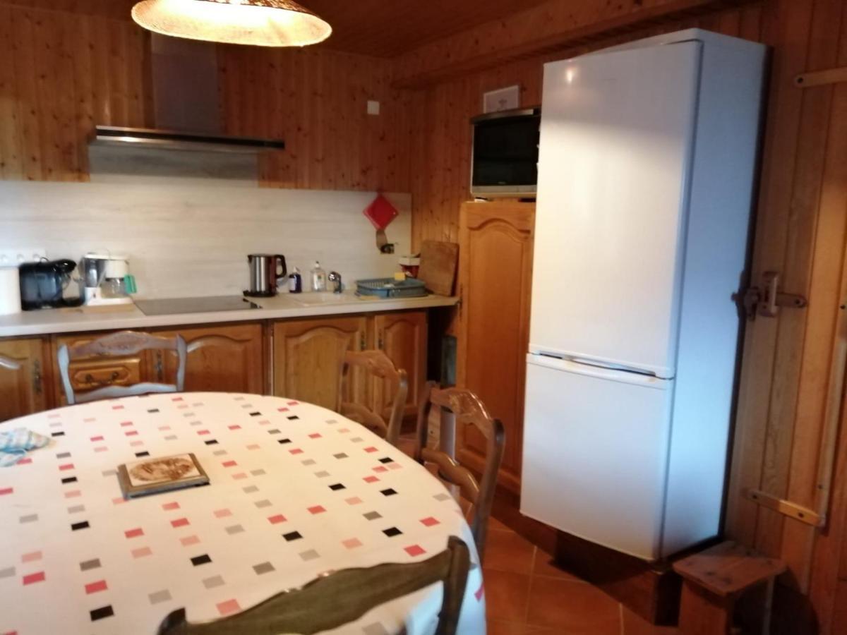 Bel Appartement Au Rez De Chaussee D'Un Chalet Jarrier Ngoại thất bức ảnh