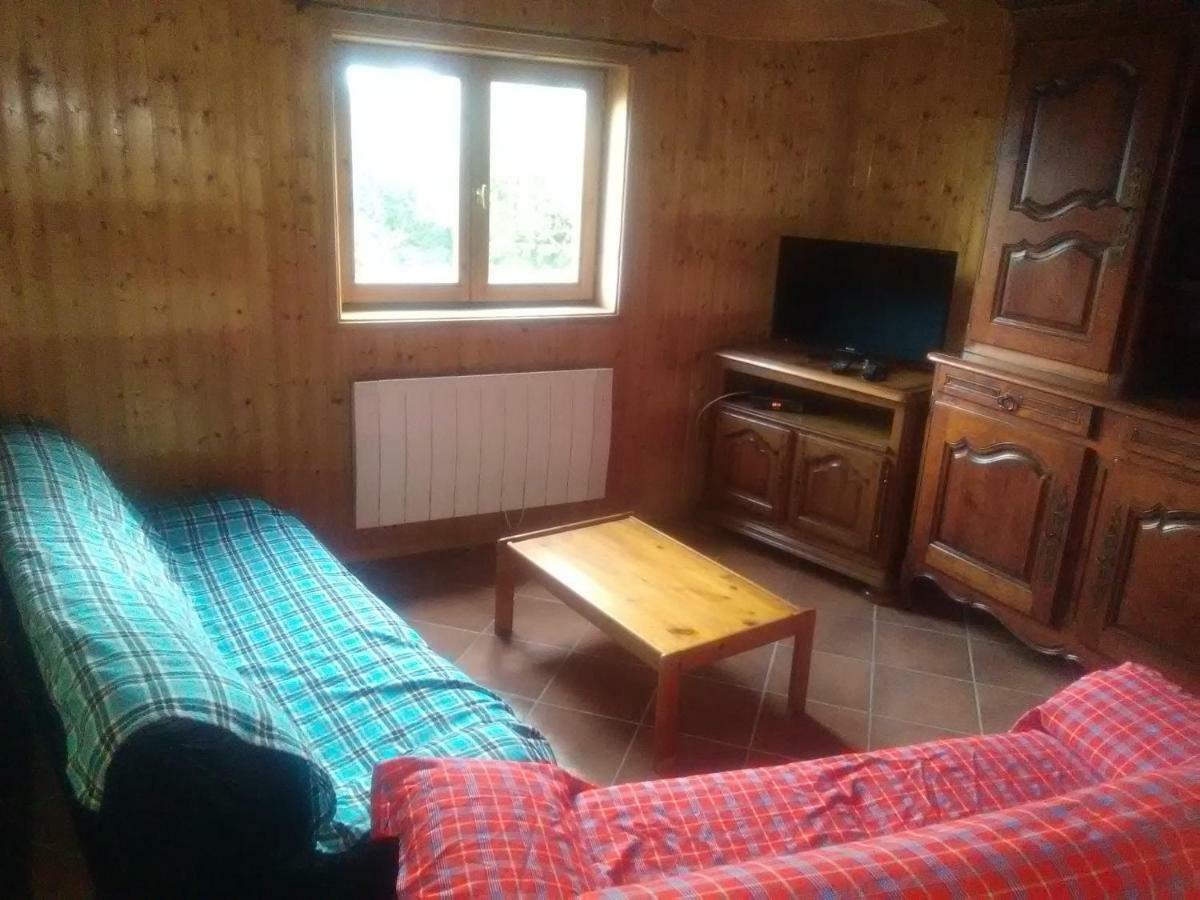 Bel Appartement Au Rez De Chaussee D'Un Chalet Jarrier Ngoại thất bức ảnh
