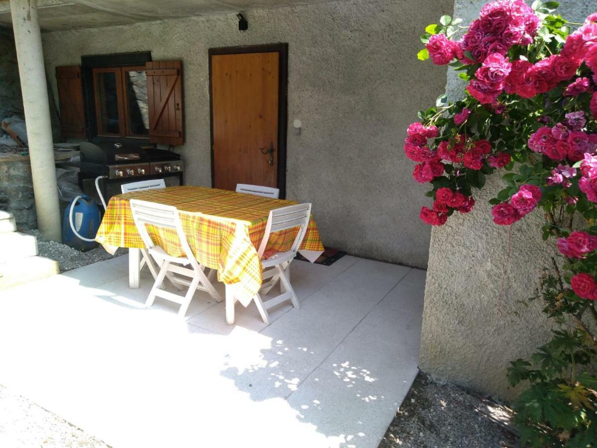Bel Appartement Au Rez De Chaussee D'Un Chalet Jarrier Ngoại thất bức ảnh